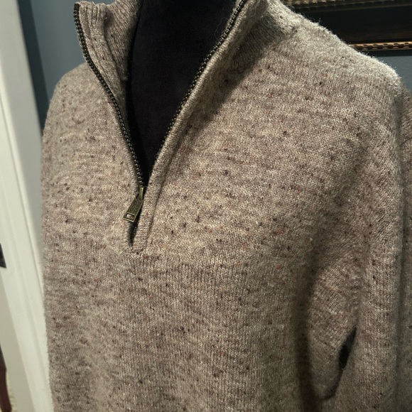 FRYE AND CO. Tan Knit Sweater size large - Picture 4 of 9